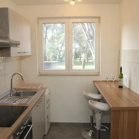 Lovrin Apartamento *
